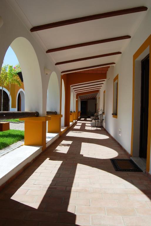 Herdade Da Diabroria - Agroturismo Beja Exterior photo